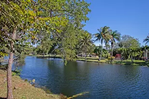 570 Royal Poinciana Ct, Weston, FL 33326 - Photo 55