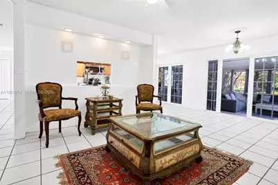 570 Royal Poinciana Ct, Weston, FL 33326 - Photo 15