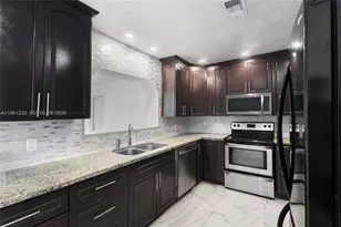 1510 SW 68th Ave, North Lauderdale, FL 33068 - Photo 9