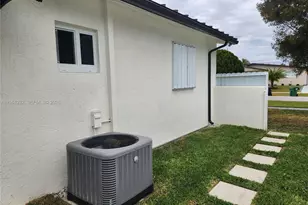 12460 SW 187th Terrace, Miami, FL 33177 - Photo 5