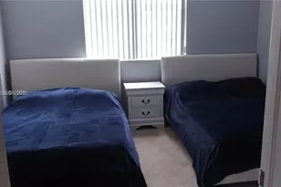 7900 Harbor Island Dr, North Bay Village, FL 33141 - Photo 9