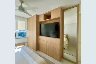 888 Brickell Key Dr #802, Miami, FL 33131 - Photo 7