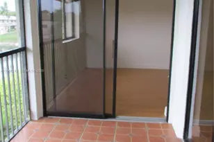 3200 NW 46th St, Oakland Park, FL 33309 - Photo 21