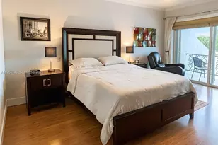 7282 Jacaranda Ln, Miami Lakes, FL 33014 - Photo 11