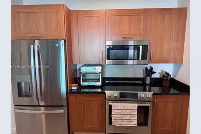 1300 E Ponce De Leon Blvd #514, Coral Gables, FL 33134 - Photo 7