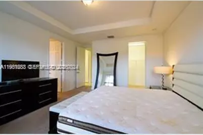 8375 NW 51st Ter #1, Doral, FL 33166 - Photo 17