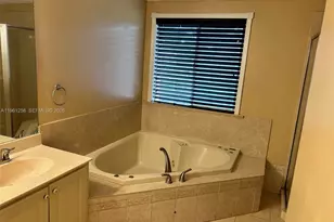 8801 SW 9th Ct, Pembroke Pines, FL 33025 - Photo 53