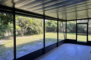 8801 SW 9th Ct, Pembroke Pines, FL 33025 - Photo 85