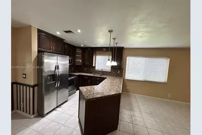 8801 SW 9th Ct, Pembroke Pines, FL 33025 - Photo 29