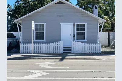 107 Stirling Rd, Dania Beach, FL 33004 - Photo 1