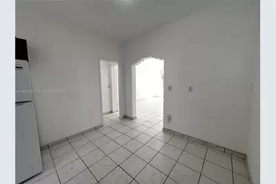 1132 Pennsylvania Ave #3, Miami Beach, FL 33139 - Photo 9
