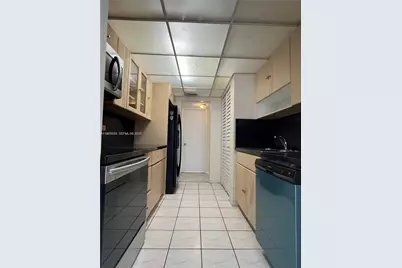 3760 Inverrary Dr #2Z, Lauderhill, FL 33319 - Photo 11