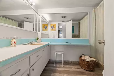 1690 NE 191st St #314-1, Miami, FL 33179 - Photo 13