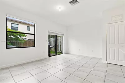11831 SW 246th Ter, Homestead, FL 33032 - Photo 7