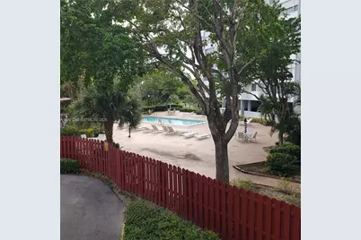 1200 NE Miami Gardens Dr #213W, Miami, FL 33179 - Photo 31