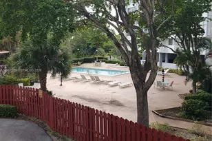 1200 NE Miami Gardens Dr, Miami, FL 33179 - Photo 31