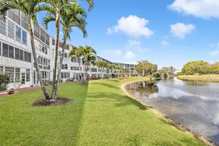 2051 N Newport N, Deerfield Beach, FL 33442 - Photo 29