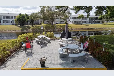 2051 N Newport  N #2051, Deerfield Beach, FL 33442 - Photo 21