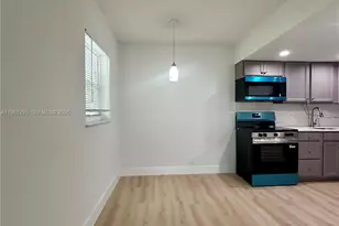 1109 NE 6th Ave, Fort Lauderdale, FL 33304 - Photo 9