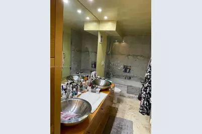 5005 Collins Ave #212, Miami Beach, FL 33140 - Photo 13