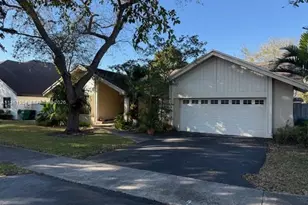 14241 SW 106th Terrace, Miami, FL 33186 - Photo 3