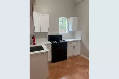 329 NW 11th Ave, Miami, FL 33128 - Photo 13