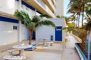 2076 S Ocean Dr, Hallandale Beach, FL 33009 - Photo 41