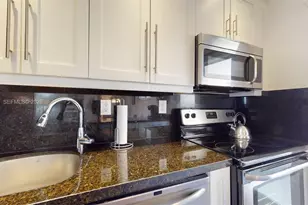 2076 S Ocean Dr, Hallandale Beach, FL 33009 - Photo 11