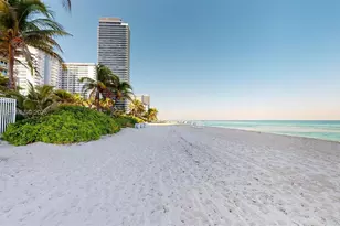 2076 S Ocean Dr, Hallandale Beach, FL 33009 - Photo 59