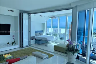 100 S Pointe Dr, Miami Beach, FL 33139 - Photo 11