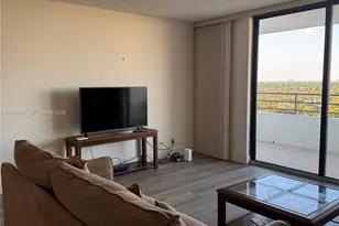 2500 Parkview Dr, Hallandale Beach, FL 33009 - Photo 7