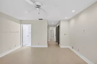 8200 Whispering Palm Dr, Boca Raton, FL 33496 - Photo 19