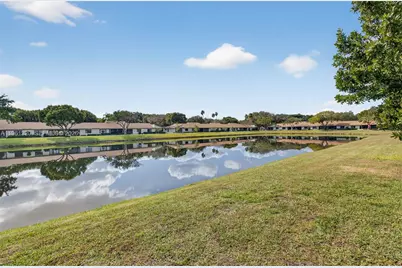 8200 Whispering Palm Dr, Boca Raton, FL 33496 - Photo 35