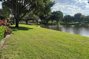 8200 Whispering Palm Dr, Boca Raton, FL 33496 - Photo 29