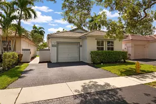 200 NW 75th Terrace, Plantation, FL 33317 - Photo 1