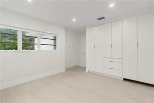 1261 98th St, Bay Harbor Islands, FL 33154 - Photo 31