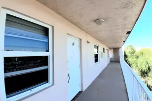 2635 NW 104th Ave, Sunrise, FL 33322 - Photo 3