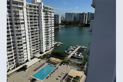 18041 Biscayne Blvd #1701, Aventura, FL 33160 - Photo 23