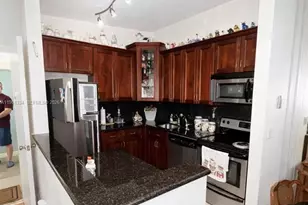 7707 Ashmont Cir, Tamarac, FL 33321 - Photo 1