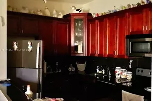 7707 Ashmont Cir, Tamarac, FL 33321 - Photo 7