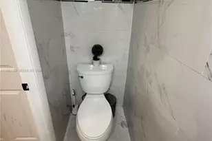 4028 SW 67th Terrace, Davie, FL 33314 - Photo 5