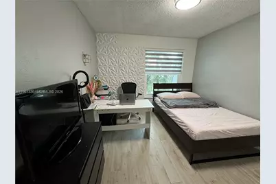 4028 SW 67th Ter #3, Davie, FL 33314 - Photo 17