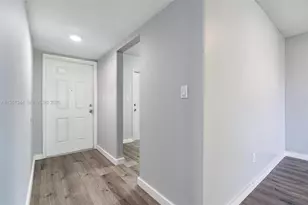 15205 NE 6th Ave, Miami, FL 33162 - Photo 3