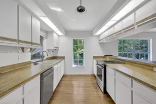 1345 Barrett Rd, Other City - In The State Of Florida, FL 33903 - Photo 15