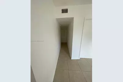 2801 Mayo St, Hollywood, FL 33020 - Photo 3