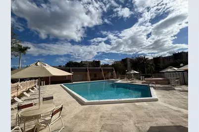 13701 Kendale Lakes Cir #B-306, Miami, FL 33183 - Photo 3