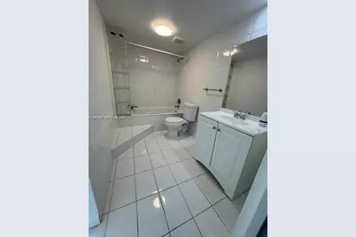 13701 Kendale Lakes Cir #B-306, Miami, FL 33183 - Photo 15