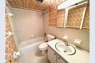 5100 Washington St #312, Hollywood, FL 33021 - Photo 11
