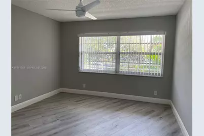 805 Cypress Blvd #205, Pompano Beach, FL 33069 - Photo 11