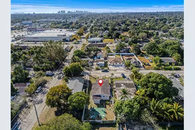 811 NW 112th St, Miami, FL 33168 - Photo 47